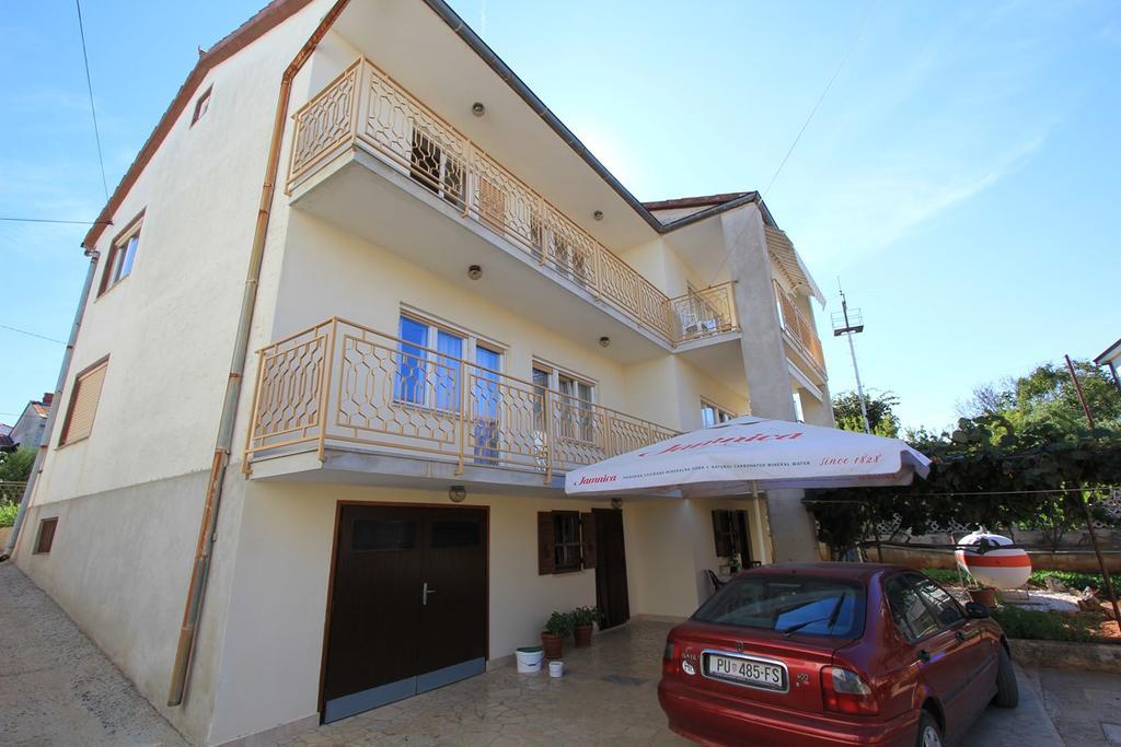 Apartments Orlic Медулин Экстерьер фото